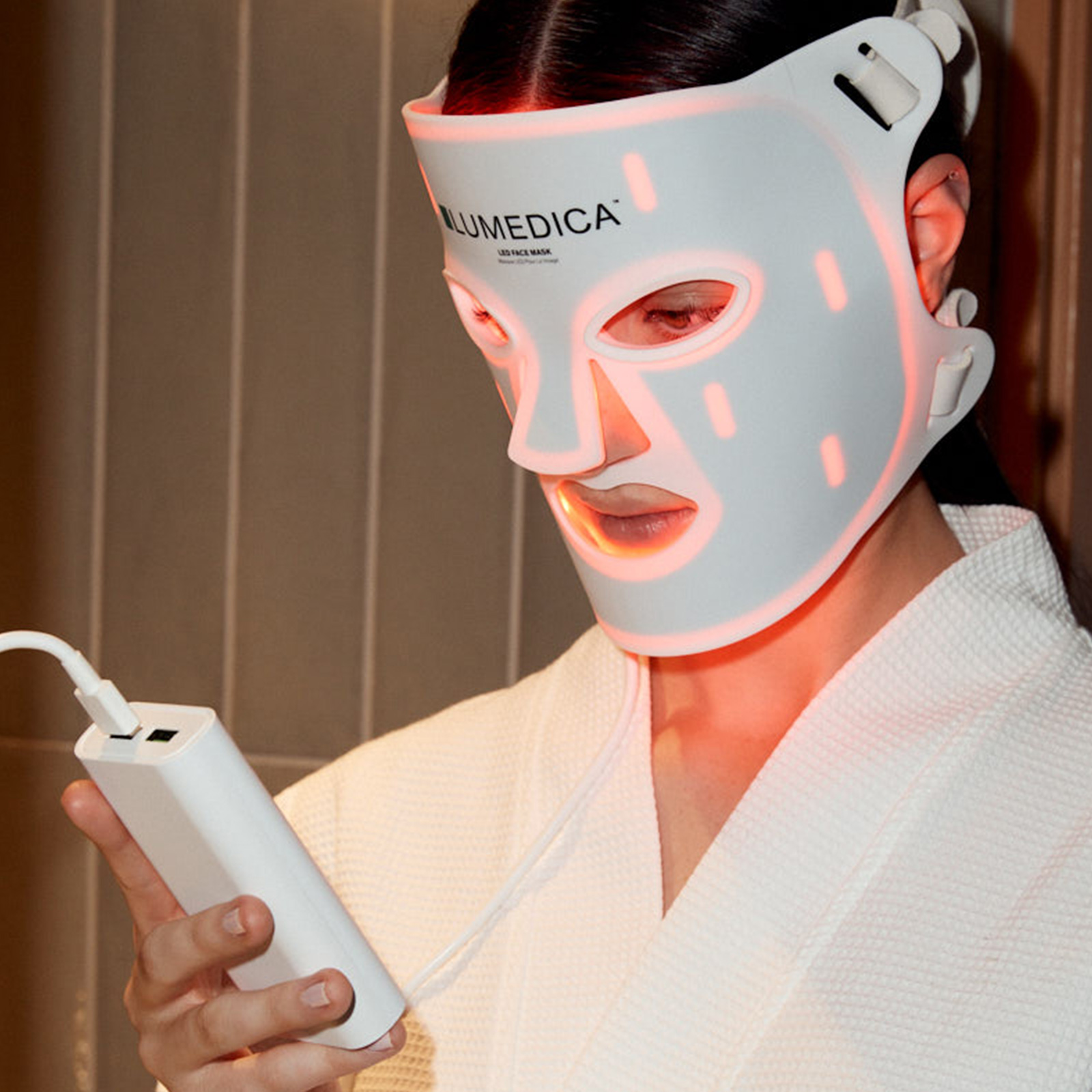 body-sculpting-clinics-sydney-lumedica-led-mask-instructions-8