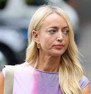 Jackie_O_Henderson_50_has_undergone_quite_the_glamorous_transfor-a-1_1761896316155